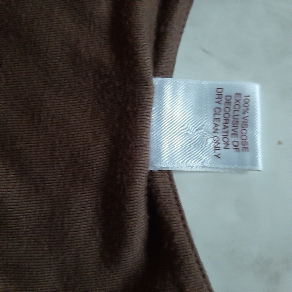 Peruvian Connection Draped Roll Hem Rosette Midi Sleeveless Dress - Picture 12 of 14